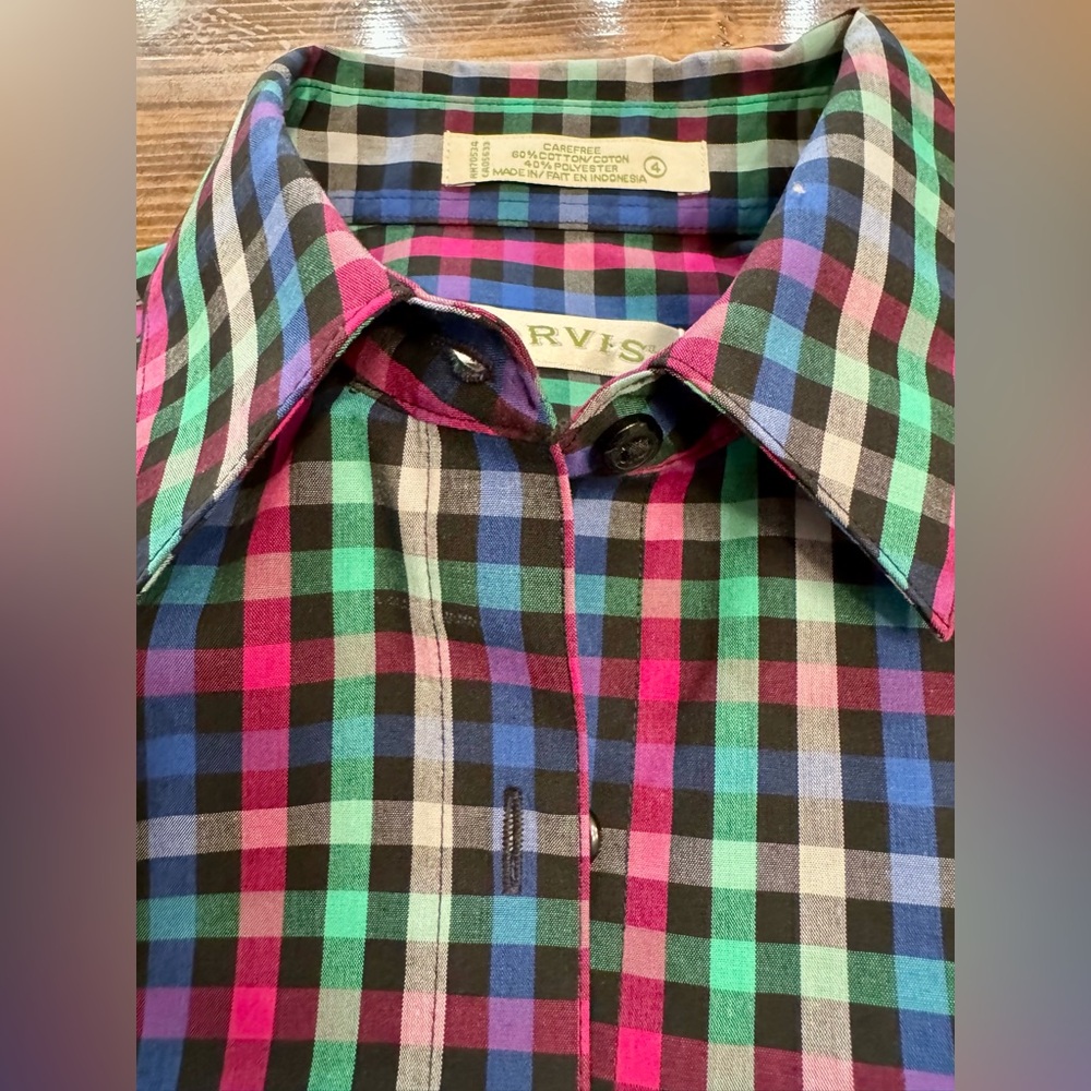 NWT Orvis Vibrant Plaid Women’s Button Down Shirt - Picture 3 of 9